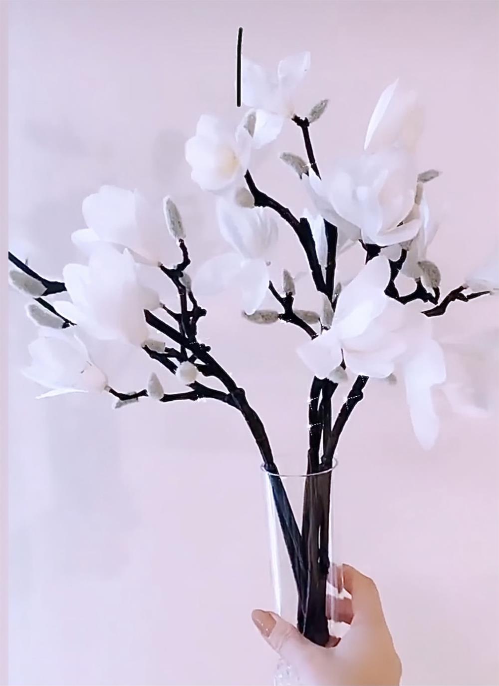 Magnolia grene i Hvid kunstigt som er 45