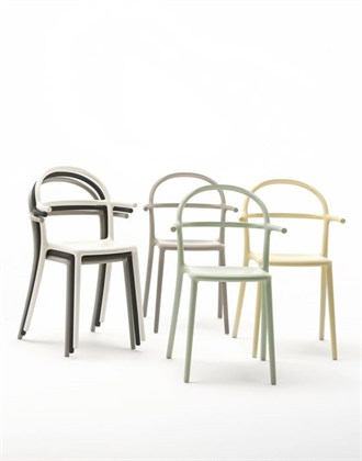 Generic stol C - Philippe Starck - Kartell